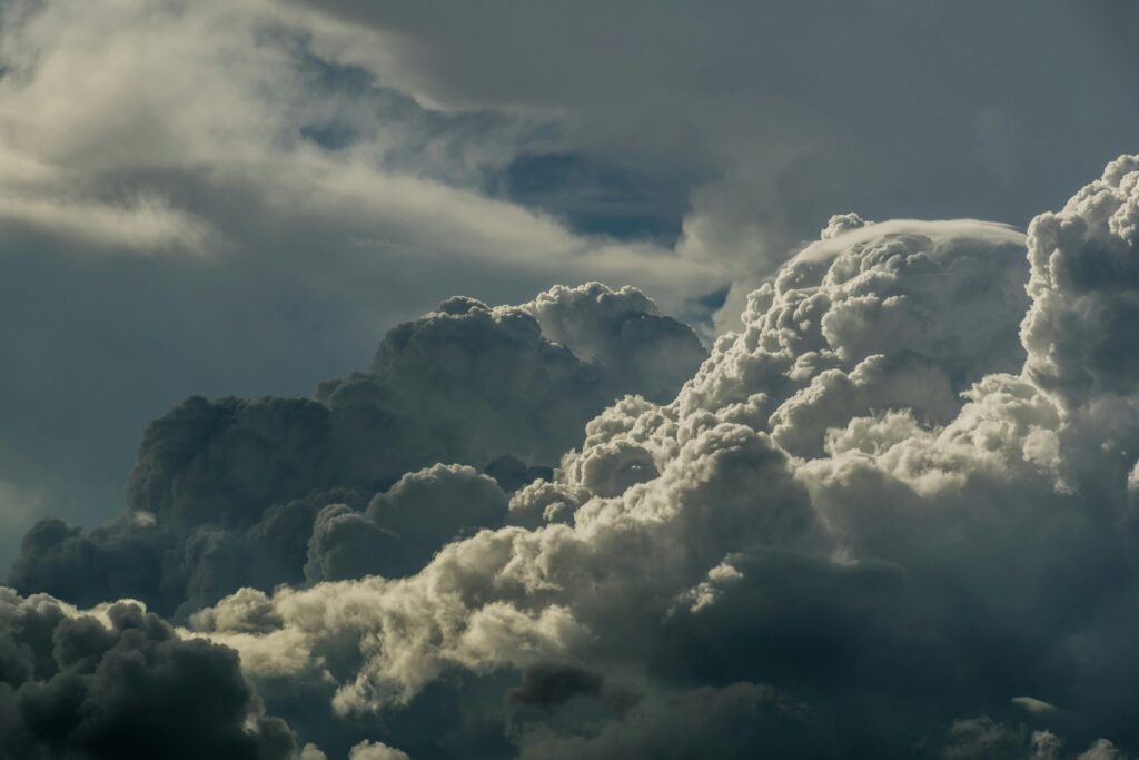 Photo by Pixabay: https://www.pexels.com/photo/strato-cumulus-clouds-209845/